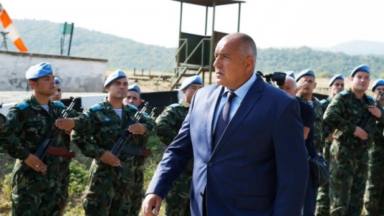 Борисов на военното учение. Снимка: Правителствена пресслужба
