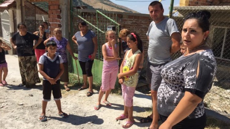 300 роми искат водомери, ВиК-Пловдив - мълчи