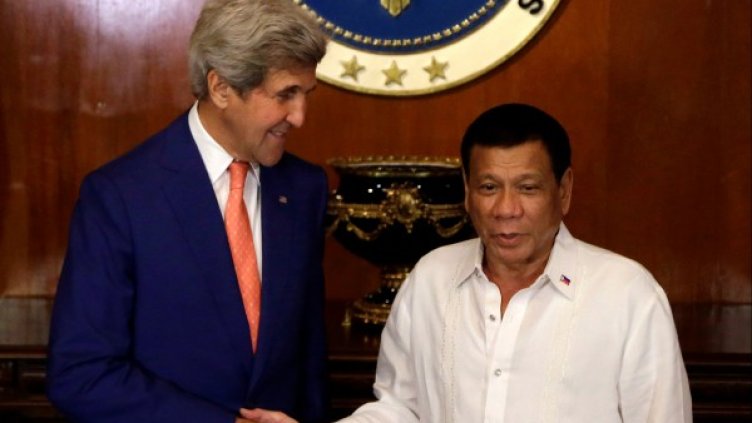Джон Кери и Родриго Дутерте. Снимка: архив, Reuters