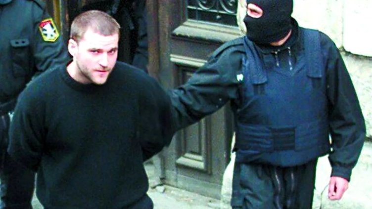 "Звярът на Балканите" иска на свобода въпреки агресията си в затвора