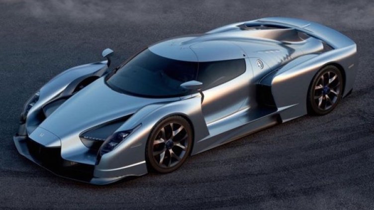 Снимка:  Scuderia Cameron Glickenhaus