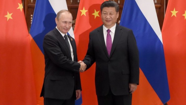 Владимир Путин и Си Цзинпин. Снимка: Reuters