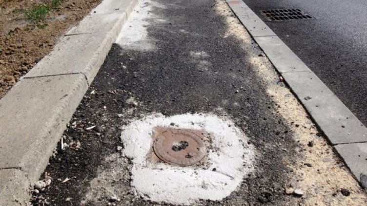 Шахта връз шахта и къдрав бордюр &ndash; "Ботевградско"