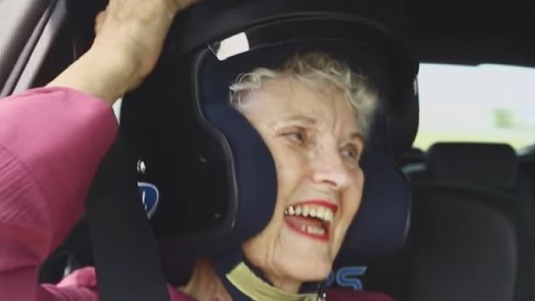 Снимка: кадър YouTube