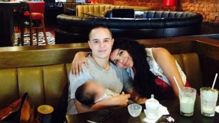 Щастливите родители. Снимка: Facebook