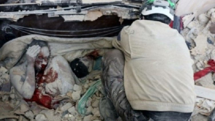 Снимка: Белите каски