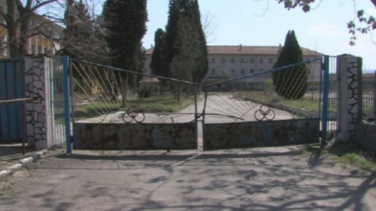 Бившите казарми в Елховско са в окаяно състояние. Снимка: bTV