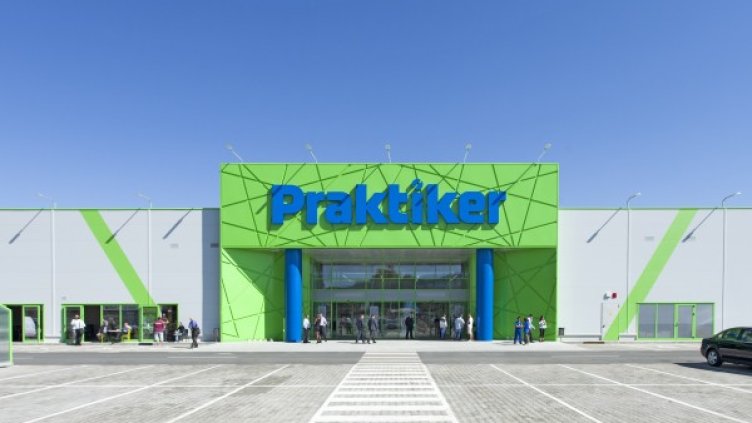 Новият "Практикер" в Пловдив отвори врати