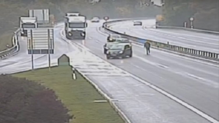 Снимка: кадър, Youtube