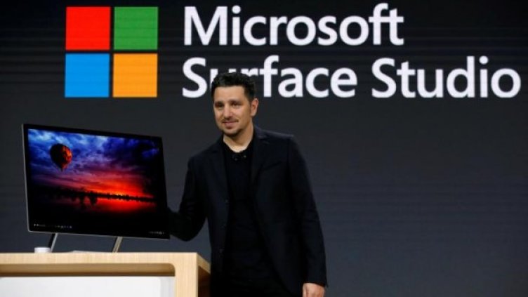 Панос Панай, Вицепрезидент, Surface Computing. Източник: Reuters