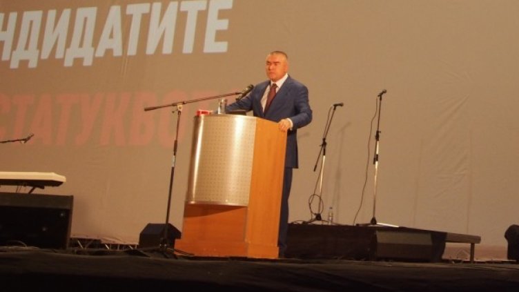 Веселин Марешки се закани: На 6-и измитаме боклука