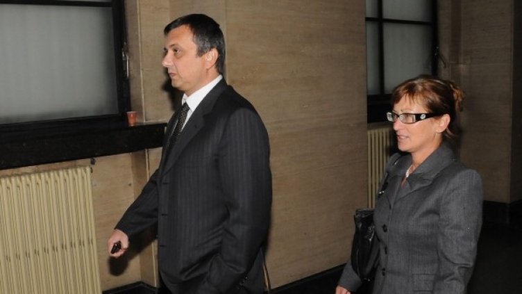 Людмил Стойков с адвоката си. Снимка: Булфото, архив