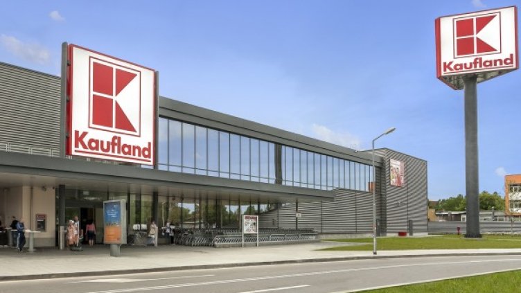 Kaufland България със специален комплимент за служителите си на Коледа