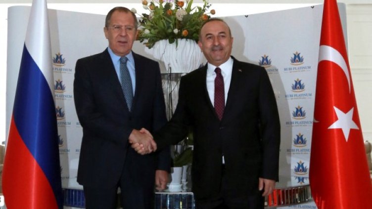Сергей Лавров и Мевлют Чавушоглу. Снимка: Reuters