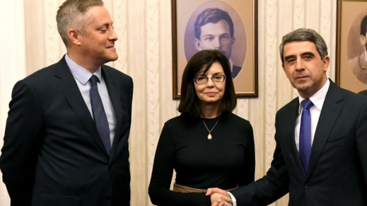 Какво ще отговори РБ на Плевнелиев? Снимка: архив, БулФото