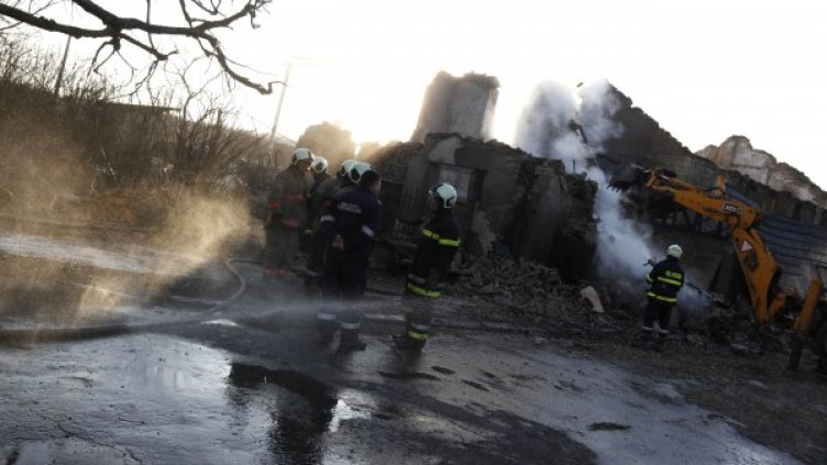 От епицентъра на взрива: Борбата с бедствието в Хитрино