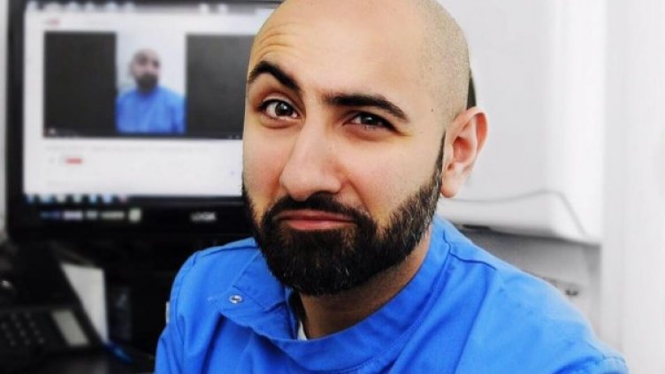 Снимка: Facebook, Singing Dentist