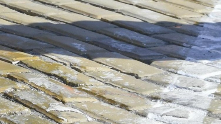 Жълтите павета &ndash; като асфалт: Във Филиповци и къде ли не!