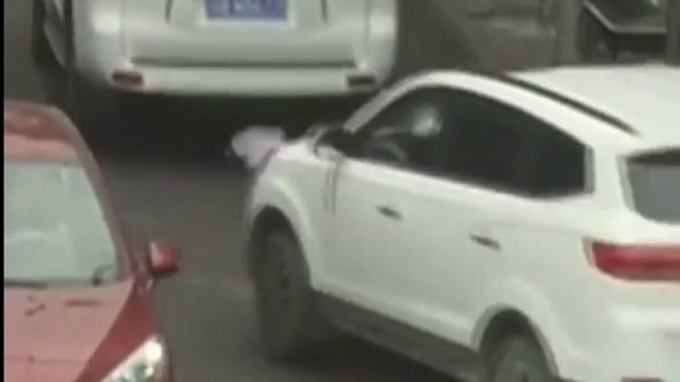 Снимка: Кадър от YouTube