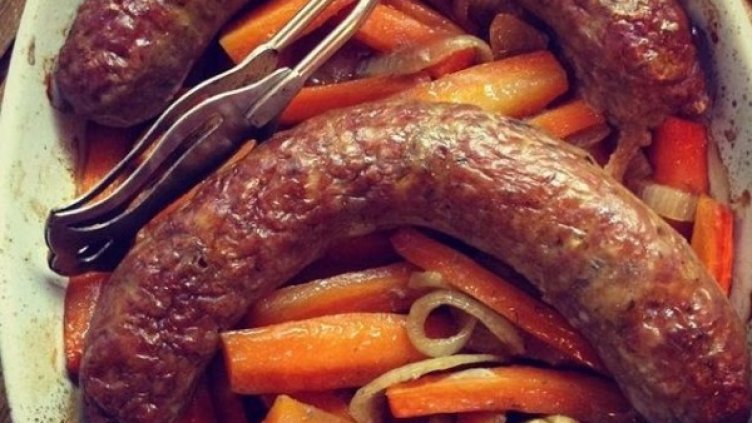 Снимка: Анаталой Попов