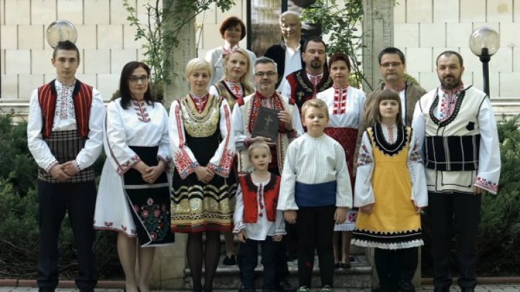 И полски поздрав за 24 май: Напред, науката е слънце!