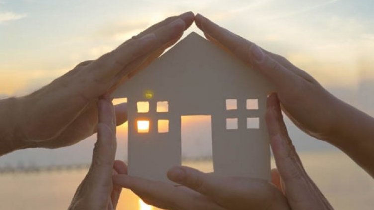 ЗАД "Армеец" представи обновената си застраховка "Защитен дом" на промоционална лятна цена