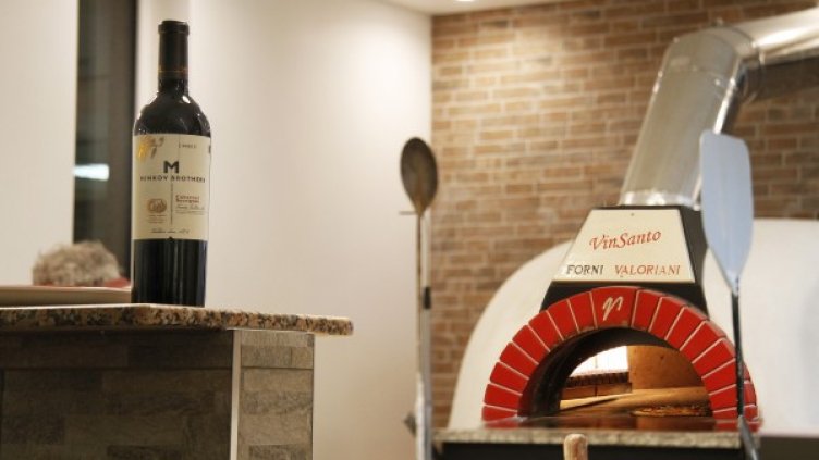 Изненада за публиката се оказа присъствието на българската цигуларка Евгения Станева, която от 2003 г  е част от групата. Концертът остави положителни емоции сред почитателите на класическата музика, които с нетърпение чакат следващото идване на групата