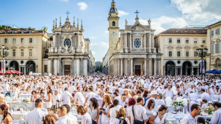 Бяла вечеря в Торино. Снимка: Паоло Фаретра