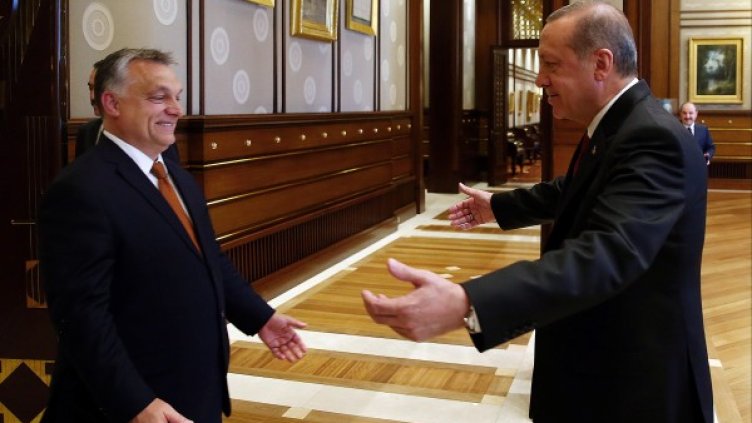 Виктор Орбан и Реджеп Ердоган. Снимка: архив, Reuters