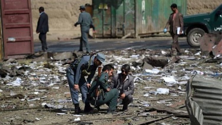 Водолази обследват кораба. Снимка: "Дейли мейл"