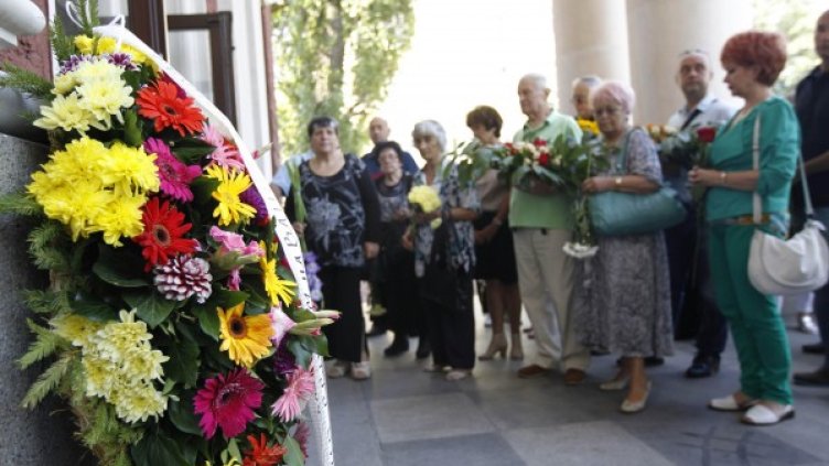 "Сбогом" за последно... С Ванча Дойчева в Народния театър