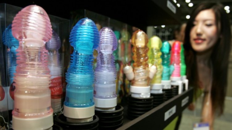 Надомна, страстна работа: Ах, ох, ух и накрая 27 000 лири