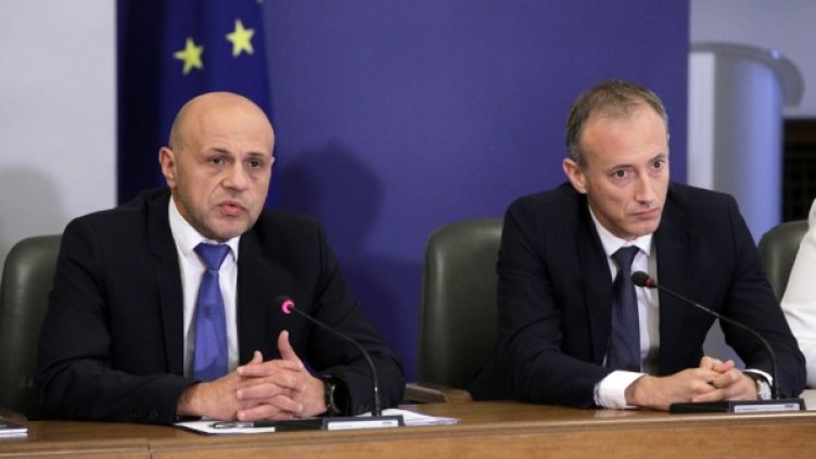 Томислав Дончев и Красимир Вълчев. Снимка: БТА