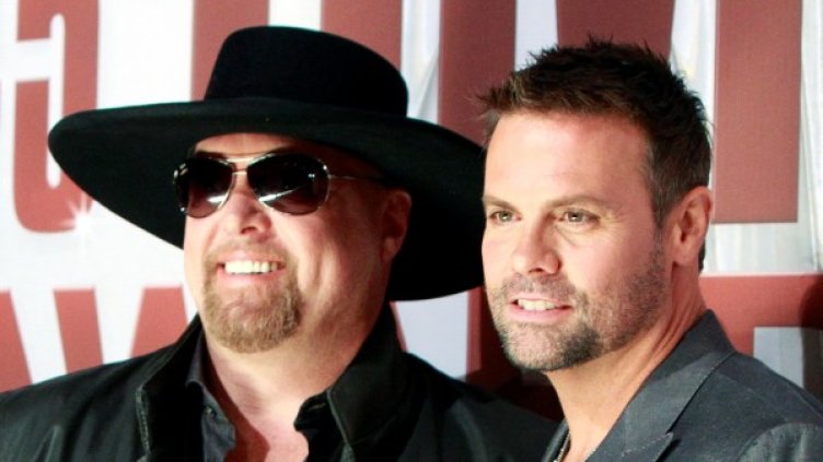 Трой, в дясно, на кънтри фестивал преди два дни. Снимка: Reuters