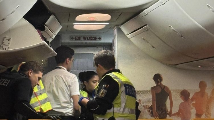 Vassil Petriiski, Facebook