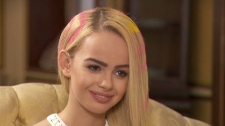 Кадър: Папараци