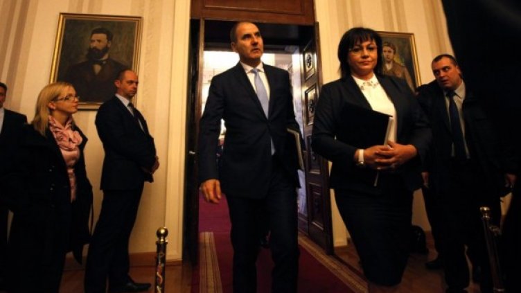 Цветан Цветанов на влизане за заседанието ан КСНС. Снимка: Олег Попов, Dnes.bg