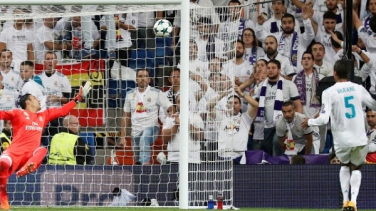 Варан си отбеляза автогол. Снимка: Reuters