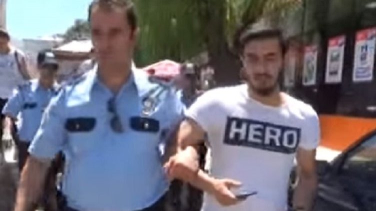 Снимка: кадър, Youtube