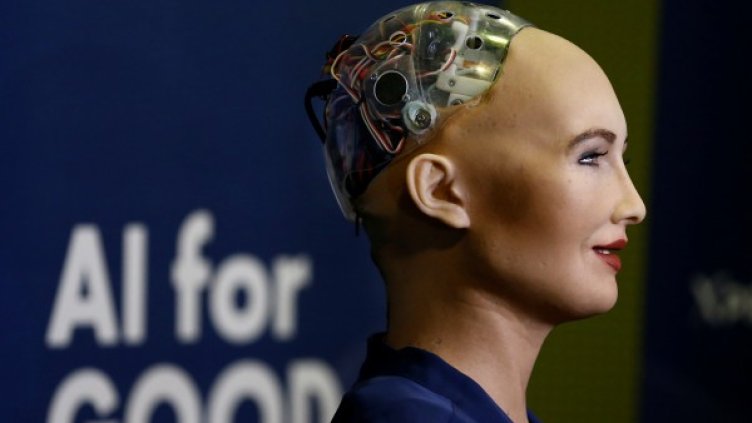 Роботът София. Снимка: архив, Reuters
