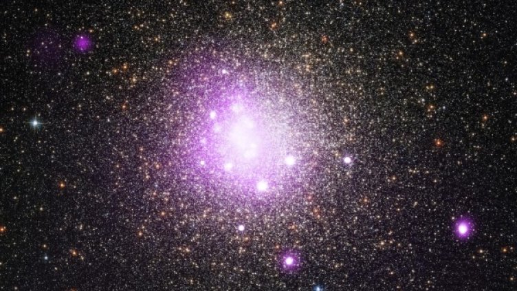 Откриха огромна планета, която орбитира около звезда джудже