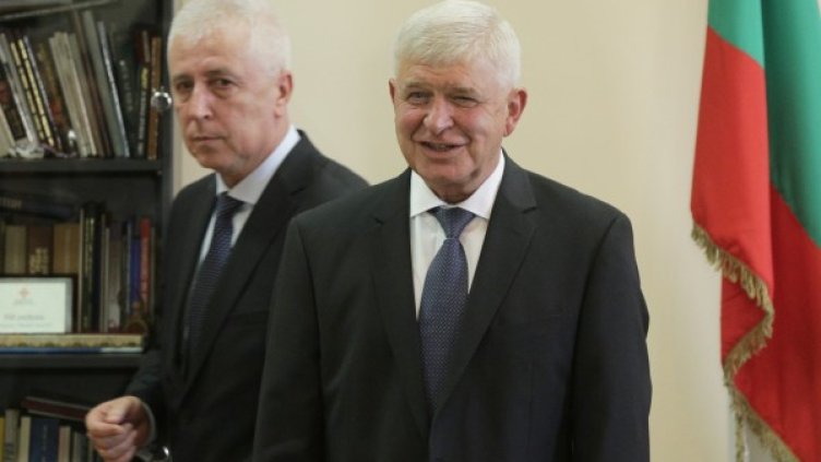 Смяна на властта в МЗ. Снимка: БТА