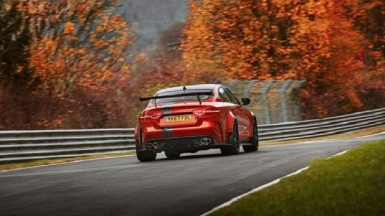 Снимки и видео: Jaguar
Снимка: Jaguar