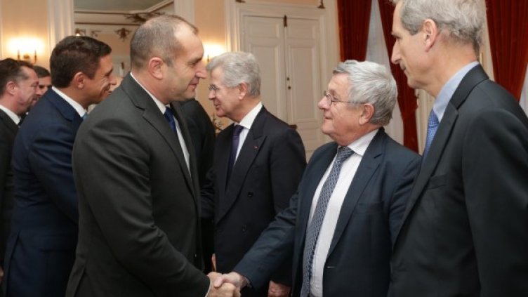 Снимка: Президентство