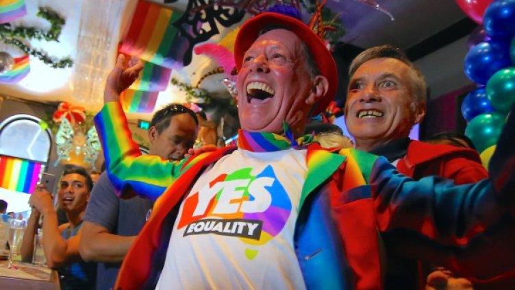 И Австралия реши: Еднополовите бракове са законни