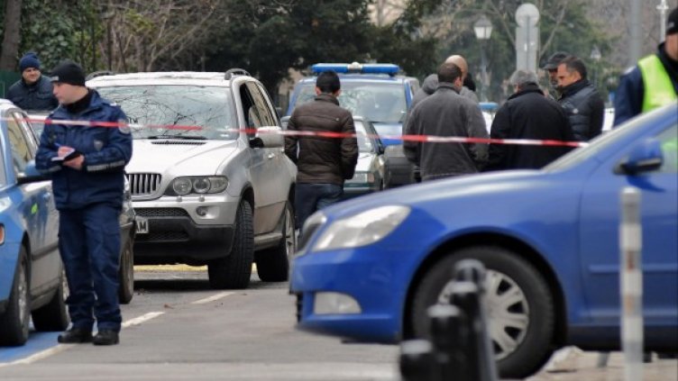 Мастото на стрелбата на ул. "Дунав". Архив: Булфото