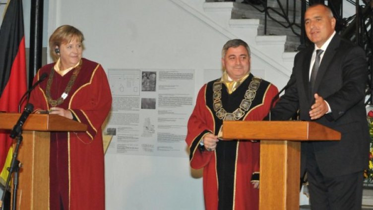 Архив: Булфото