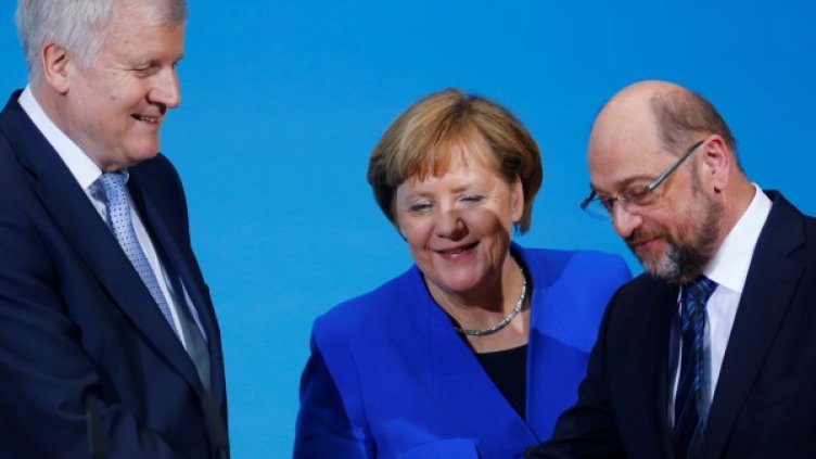 Хорст Зеехофер, Ангела Меркел и Мартин Шулц. Снимка: архив, Reuters