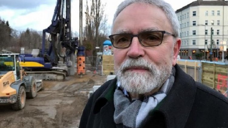 Волфганг Холцапфел Снимка: DW