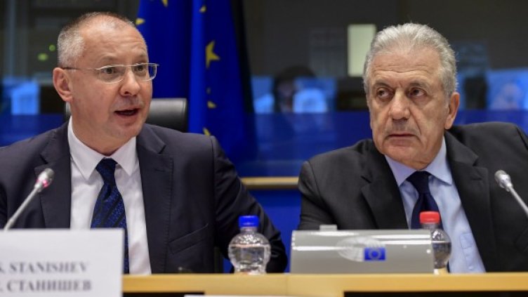 Станишев и Аврамопулос. Снимка: Кабинет на Сергей Станишев